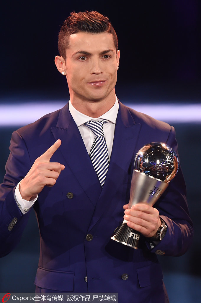 穆勒赛后晒谢场视频：感谢温哥华白浪球迷的鼎力支持