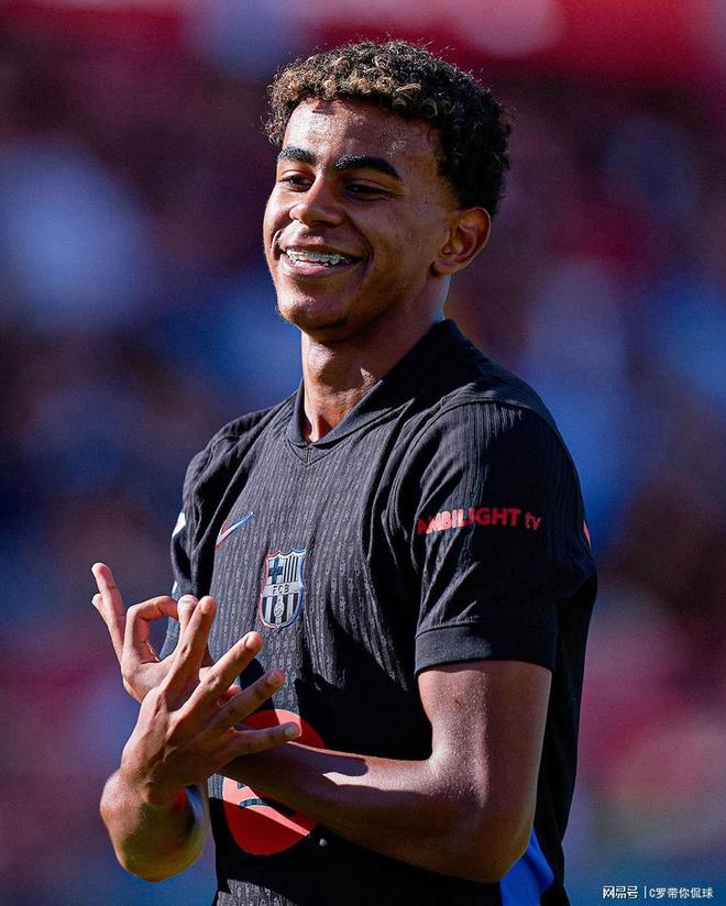 埃德森：巴西需要名气大、能匹配其地位的教练，安帅就是这样（埃德森：巴西该请与其地位相称的大牌主帅，安切洛蒂最合适）