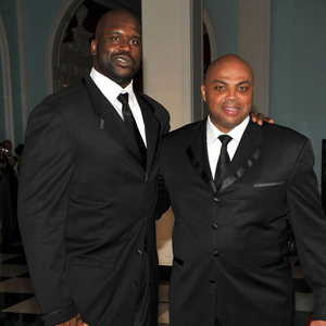 皇社教练：梅里诺像神一样；奥萨苏纳不降级可能没有如今的他（皇社主帅：梅里诺如神；若奥萨苏纳未降级，未必有今日的他）