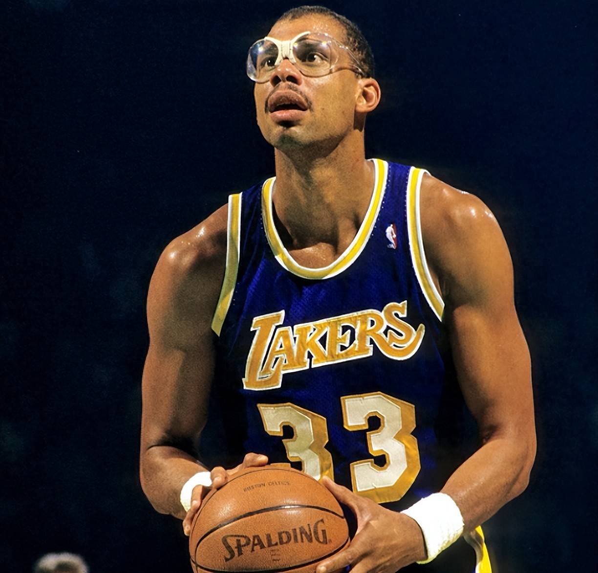 WNBL官方欢迎韩旭加盟：迫不及待想看她的首秀（WNBL官宣韩旭加盟：期待她的首次亮相）