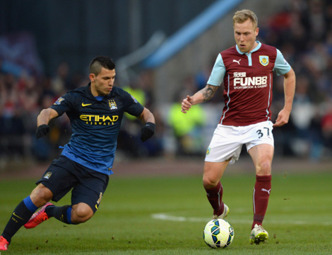 踢球者：巴斯克斯背伤恢复缓慢，理想情况下月底可以复出